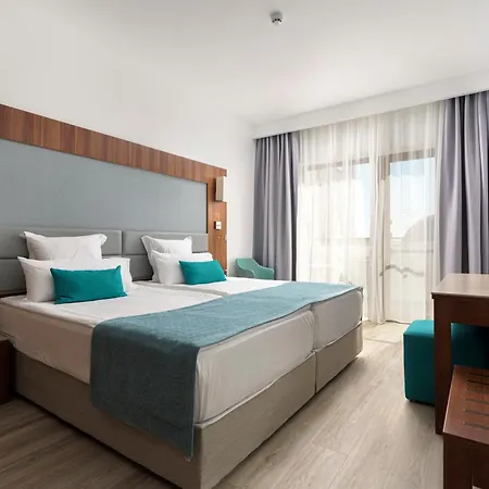 Alua Helios Bay Отель 4*